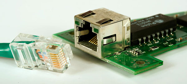 RJ-45 Connector as a joint of cable and line circuit in 10BASE-T